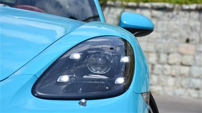 چراغهای روشنایی روز پورشه 718 باستر S